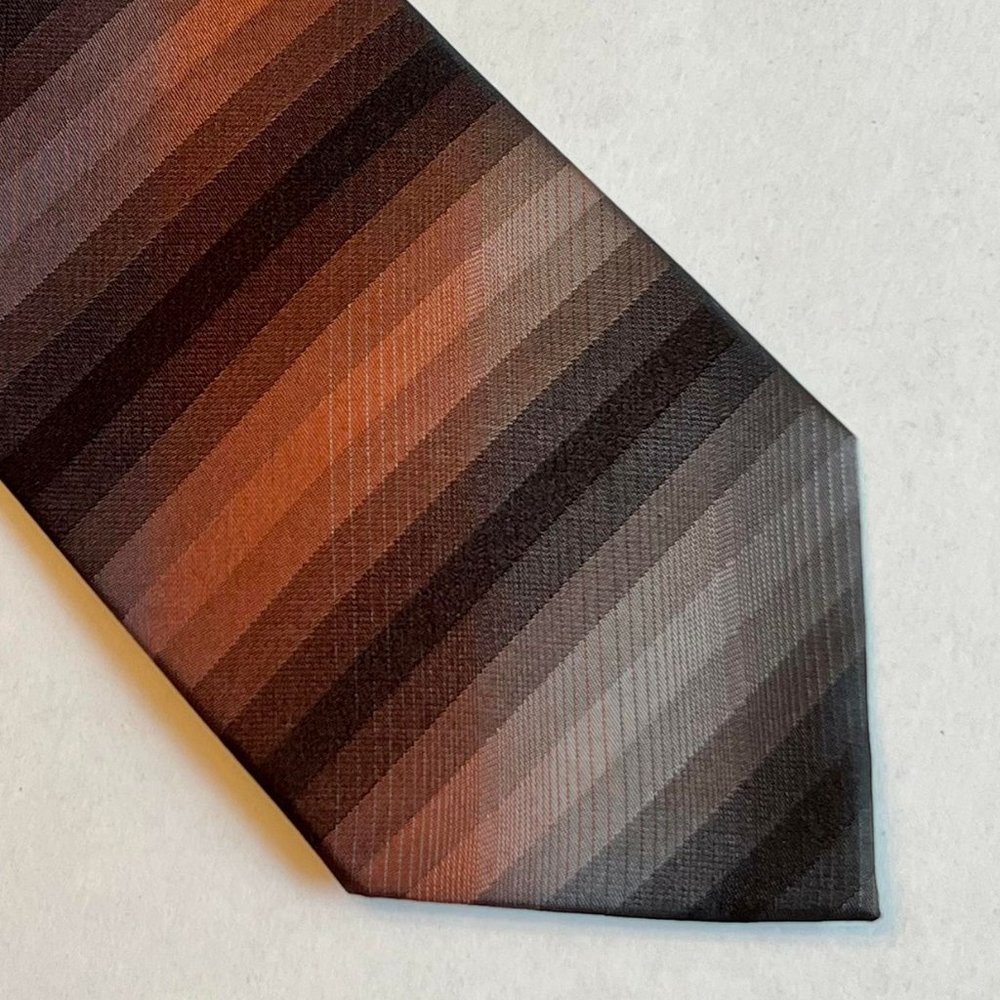 Kenneth Cole Reaction Tie / Necktie - Black Gray Pink Peach  NWT